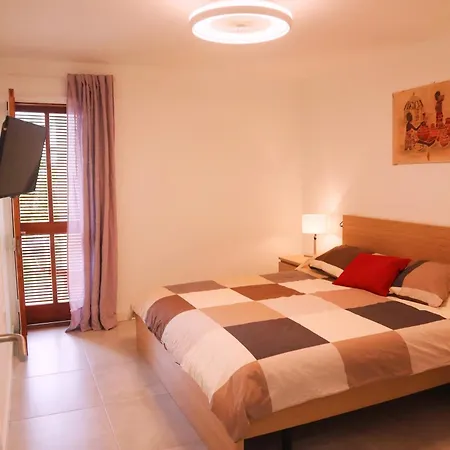 Apartamento Aida 111 - Con Vistas Al Jardin Y Cerca Del Mar *